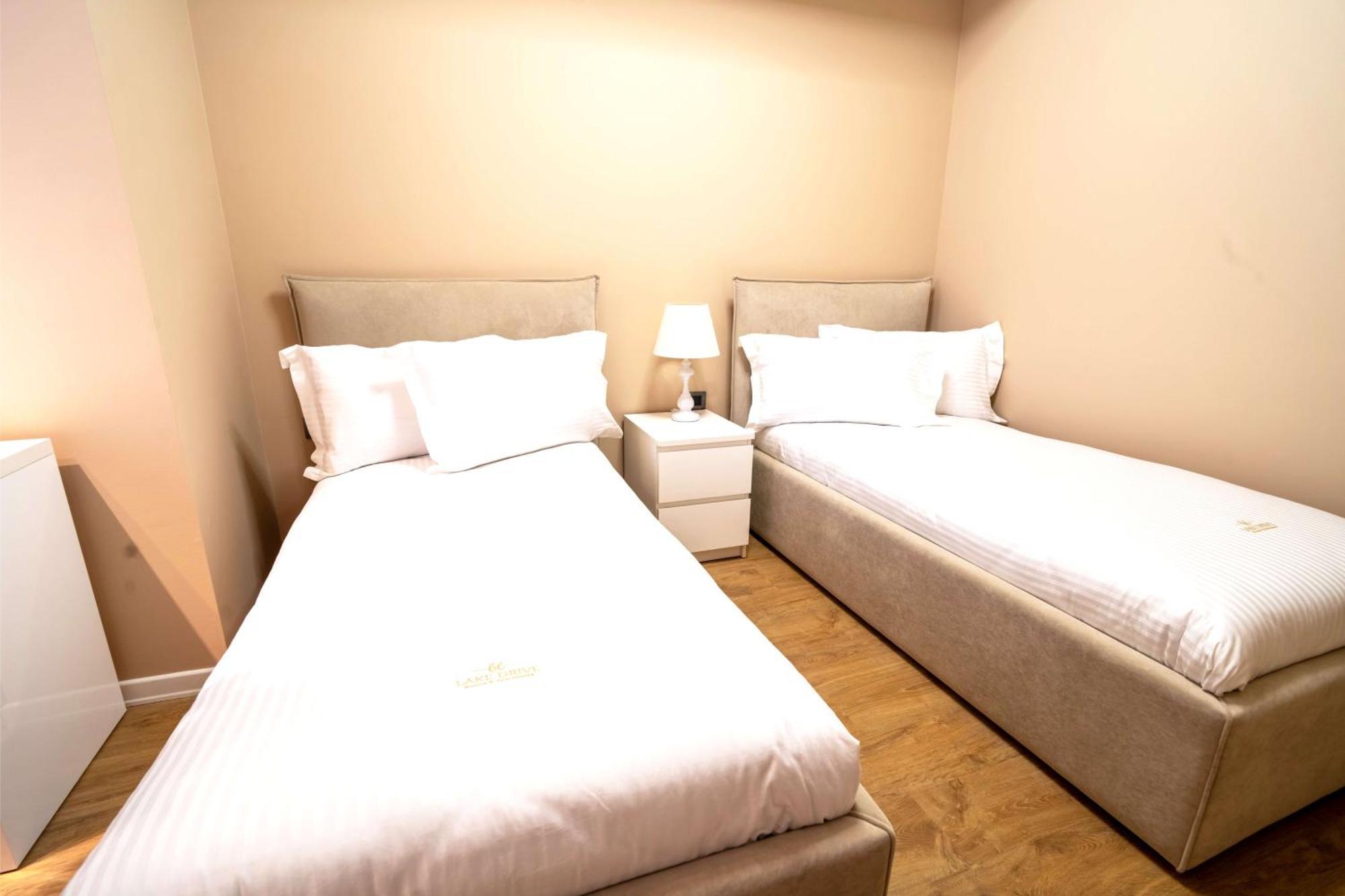 Lake Drive Rooms&Apartments Tirana Zewnętrze zdjęcie