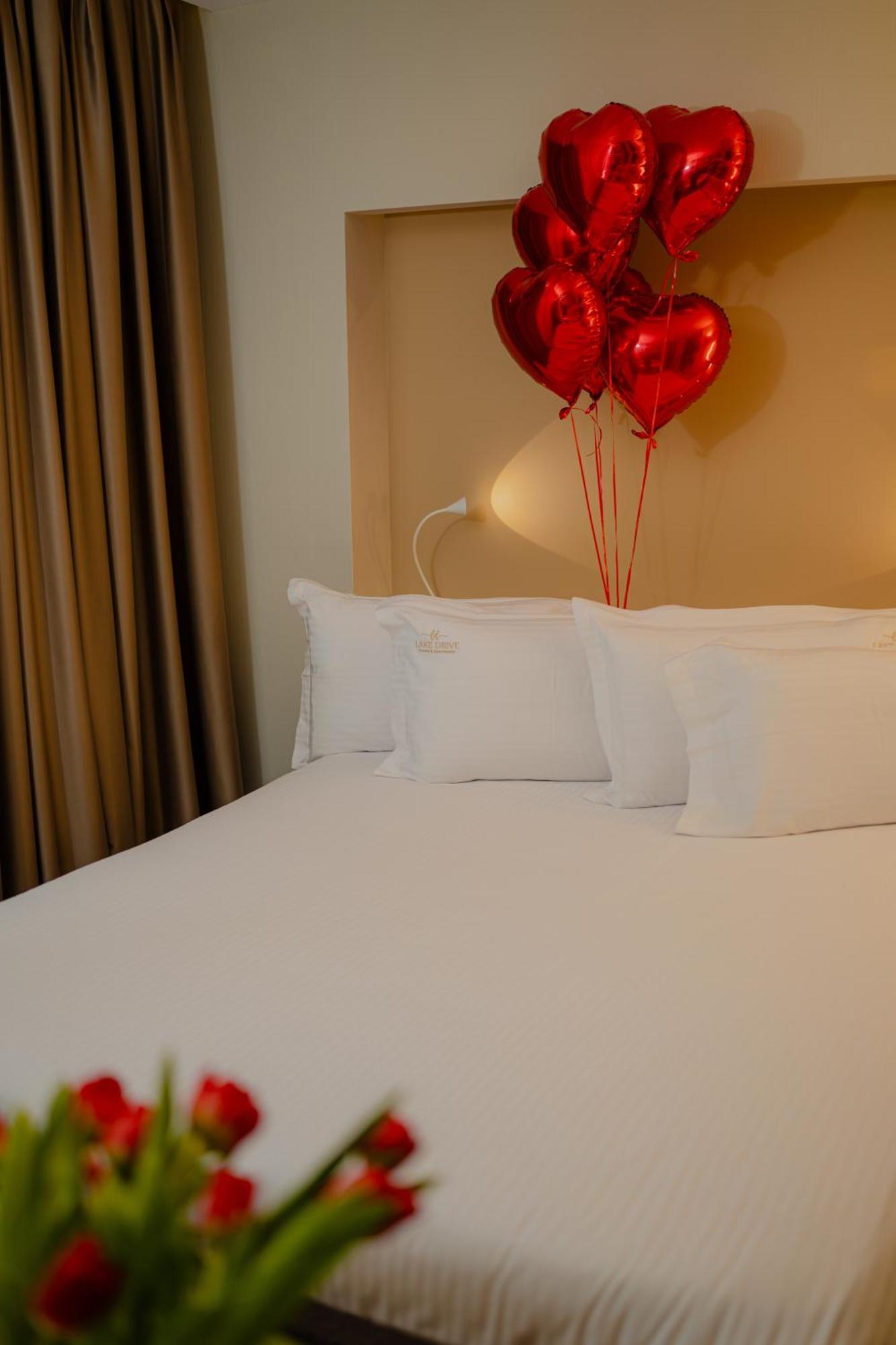 Lake Drive Rooms&Apartments Tirana Zewnętrze zdjęcie